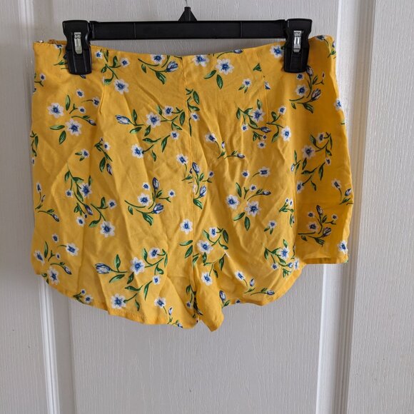 PacSun NWT Kendall & Kylie Floral Shorts Sz M - Picture 8 of 8